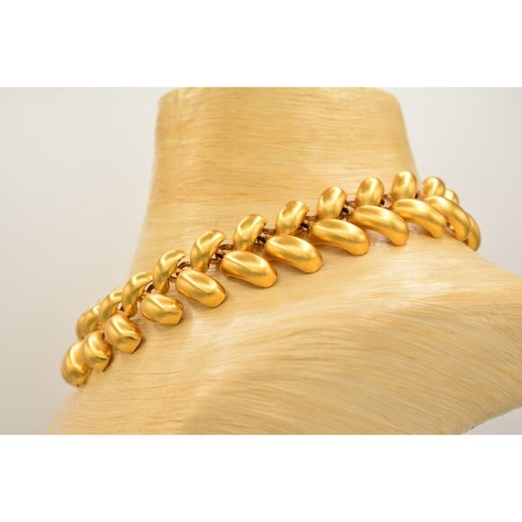 Anne Klein Vintage Chunky Collar Necklace Heavy Brushed Gold Satin Signed BinY - Picture 9 of 12